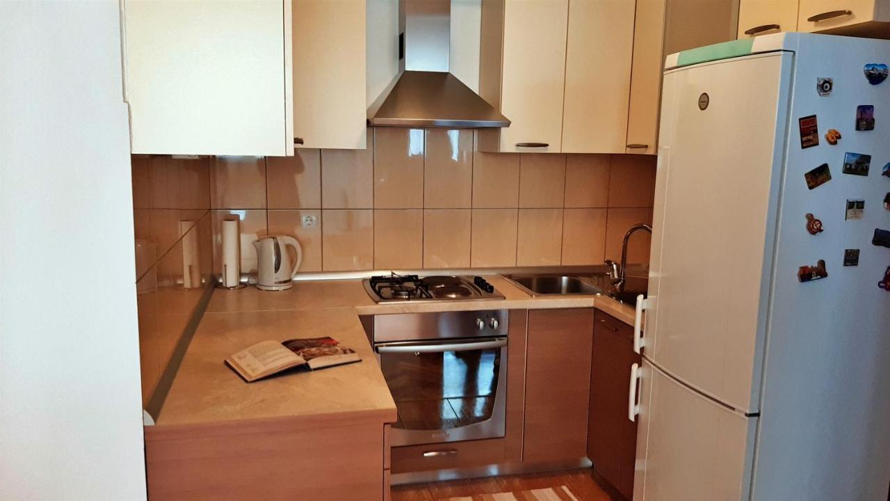Apartment Jen Omis Luaran gambar