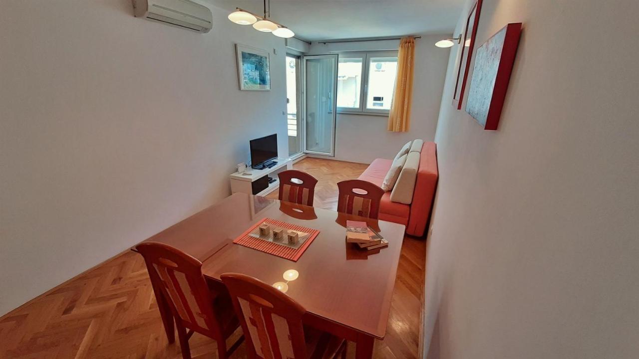 Apartment Jen Omis Luaran gambar