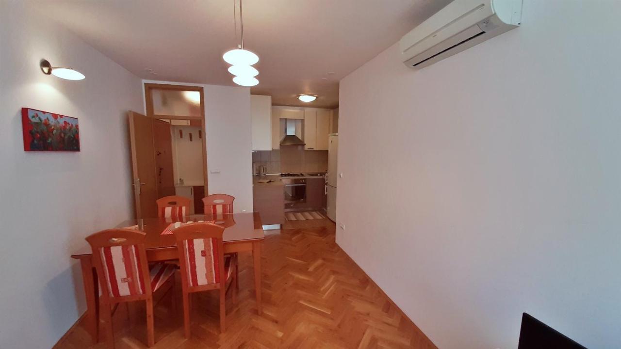 Apartment Jen Omis Luaran gambar